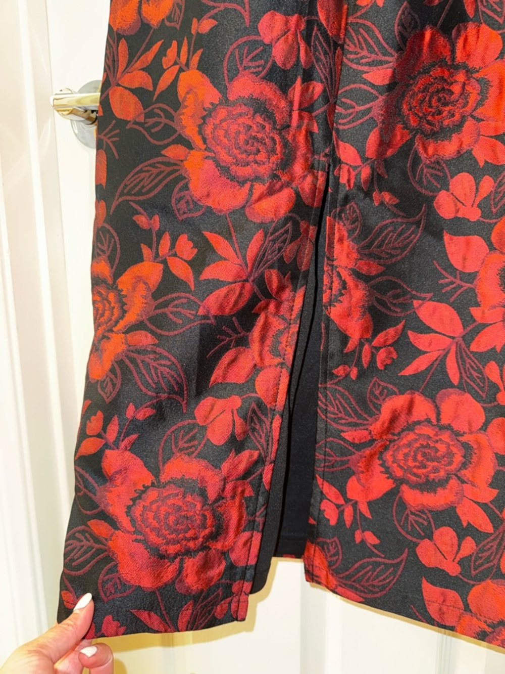 NWT Lulus Polished Muse Black and Red Jacquard Strapless Midi dress Sz XS - Picture 10 of 11